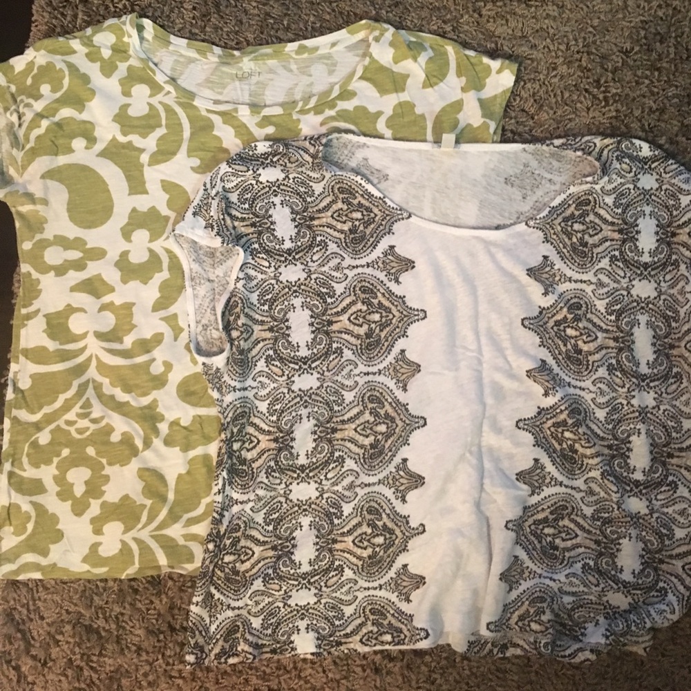 Lot of 2 size large tshirts